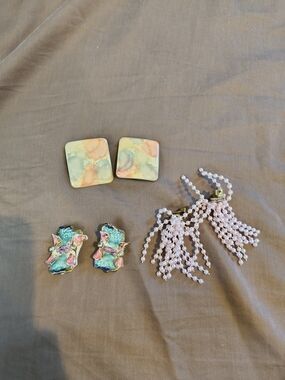 Soft Color Vintage Clip-On Earrings Set